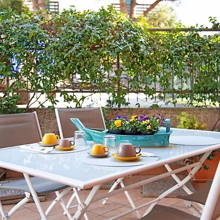 Madonnina Terrace E Garden Appartement